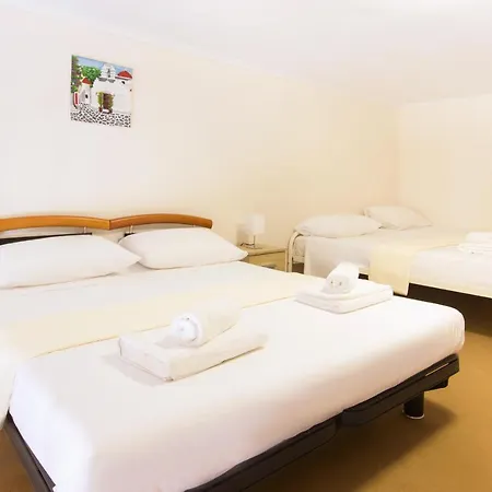 Rooms Kavala Apartments דירה *